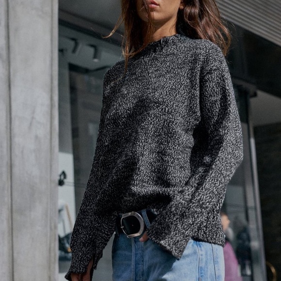 NWT Zara Asymmetrical Slit Hem Sweater - Picture 3 of 12